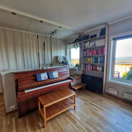 Oceanview Stavern Ferienhaus *